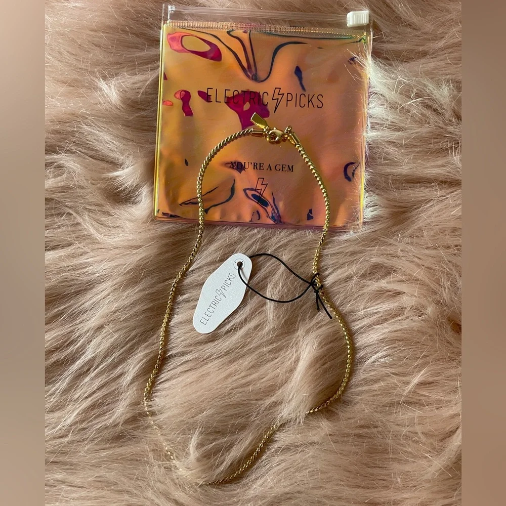 NWT Electric Picks Gold Necklace 16 inch - Picture 1 of 1
